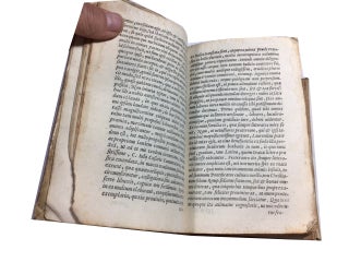 C. Iulli Caesaris Commentarii. Ab Aldo Manutio, Paulli F. Aldi N. emendati et scholiis illustrati