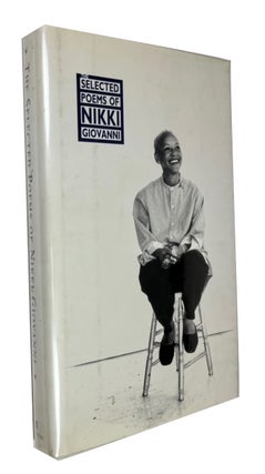 Item #94111 The Selected Poems of Nikki Giovanni. Nikki Giovanni